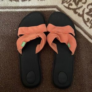 SANUK SANDALS